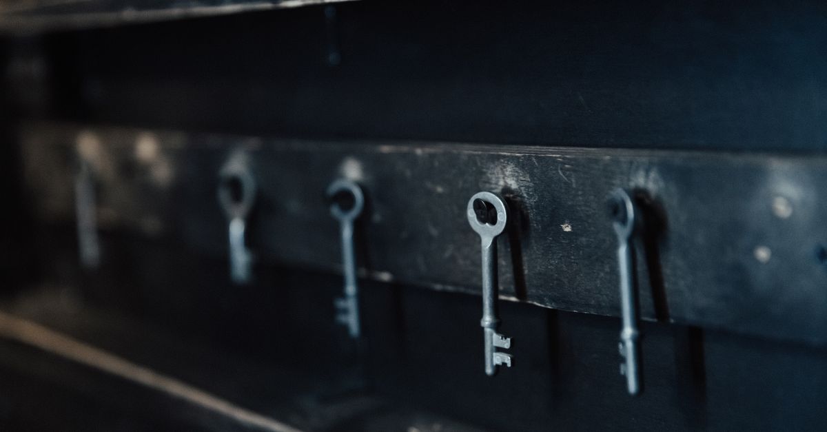 key maker professional — Lake Worth Locksmiths