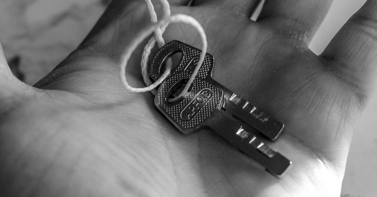 Why People Lose Keys More Than They Think — and How to Break the Cycle — Lake Worth Locksmiths
