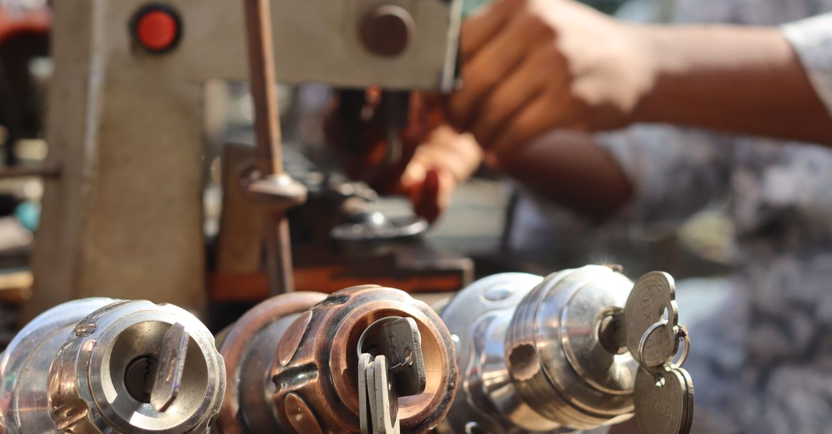 Why People Lose Keys More Than They Think — and Why It Matters for Security — Lake Worth Locksmiths